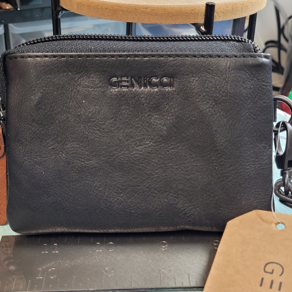 GENICCI SOFT BLACK COW WAXY TUMBLE LEATHER WRISTLET